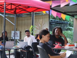 Menyulut Api Literasi di Honai Kopi: Menulis Storytelling untuk Papua