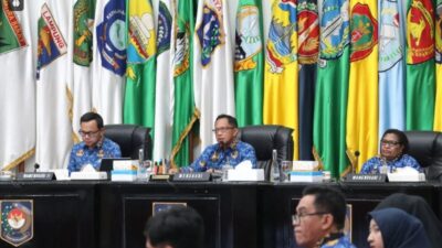 Mendagri Minta Pemda Waspadai Kenaikan Harga Lima Komoditas