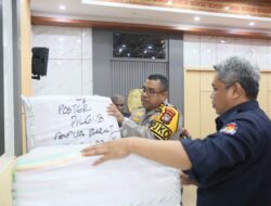 Kapolda Papua Barat Pantau Langsung Keamanan Logistik Pilkada di KPU Papua Barat