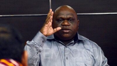 Natalius Pigai Diisukan jadi Menteri HAM, PBHI: Apa Prestasinya?