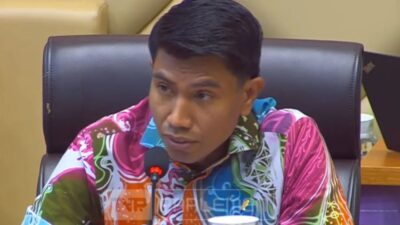 Waka Komisi II DPR Tawarkan Dua Opsi Jadwal Pelantikan Kepala Daerah