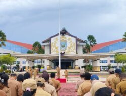 Gubernur Dominggus Mandacan Minta Pegawai Pemprov Papua Barat Tingkatkan Kedisiplinan