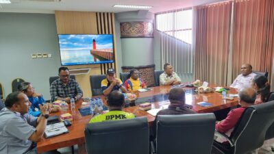 Pemprov Papua Barat Evaluasi Rencana Program Penanganan Kemiskinan 2025