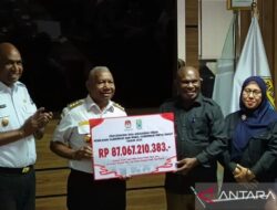KPU Kembalikan Sisa Dana Hibah Pilkada Papua Barat Rp87,06 Miliar