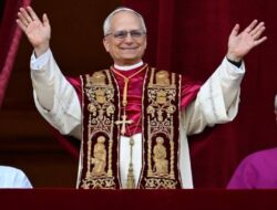 Kardinal Robert Prevost Terpilih sebagai Paus, Memilih Nama “Leo XIV”
