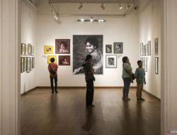 DPR Minta Klarifikasi Fadli Zon Soal tak Ada Pemerkosaan Massal ’98