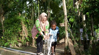 Srikandi PLN UIP MPA Dukung Ketahanan Air Bersih Masyarakat Sabron Yaru