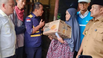 Tinjau Posko Bencana di Aceh, Menteri ESDM Pastikan Bantuan dan Dukungan PLN Berjalan Optimal