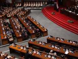 Dalih Antek Asing di Balik RUU Disinformasi