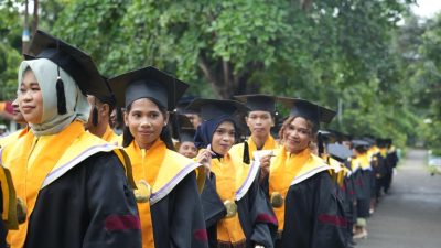 Unipa Wisuda 196 Lulusan, Perkuat Harapan SDM Papua Barat