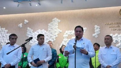 Pemerintah Tetapkan WFH ASN dan Atur Kendaraan Dinas