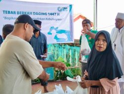 PLN UIP MPA Salurkan 12 Hewan Kurban untuk Masyarakat di Papua dan Maluku