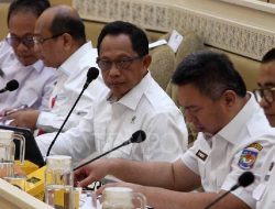 Mendagri sebut Banyak Honorer Pemda Direkrut karena Kedekatan