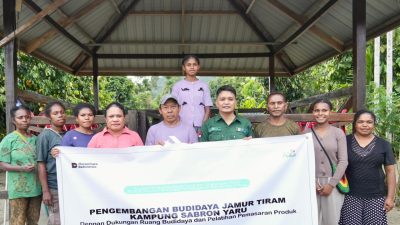 PLN UIP MPA Perkuat Kemandirian Ekonomi Warga Sabron Yaru Melalui Budidaya Jamur Tiram