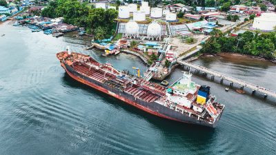 Pertamina Pastikan Pasokan BBM di Papua-Maluku Aman, Distribusi Berjalan Normal