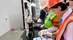 Siapkan SDM Untuk Transisi Energi, PLN dan IT PLN Beri Pelatihan Energi Terbarukan Bagi Siswa SMA